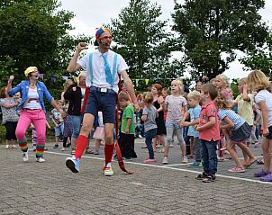 Guest house 640824 - Apartment Zuid-Beveland - Appartement Mobilheim O'Hara 6p camping Scheldeoord Baarland