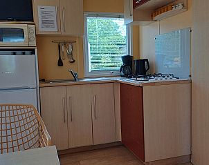 Guest house 640826 - Apartment Zuid-Beveland - Appartement Mobilheim Budget 6p auf dem Campingplatz Schelde