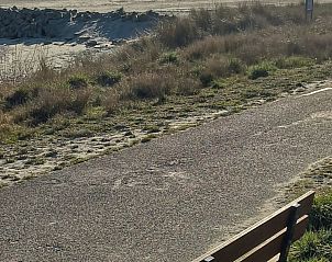 Guest house 640827 - Holiday property Zuid-Beveland - Vakantiehuis Gem�tliches Chalet mit Terrasse