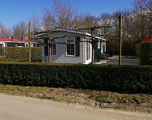 Guest house 640827 - Holiday property Zuid-Beveland - Vakantiehuis Gem�tliches Chalet mit Terrasse