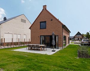 Guest house 642006 • Holiday property Zuid-Beveland • Comfort Villa 8M 