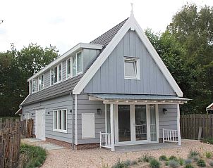 Das Ferienhaus ZH330 in Ouddorp, Goeree-Overflakkee, bietet ein charmantes ueres mit lndlicher Ausstrahlung.