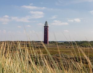 Malerischer Leuchtturm in der Nhe des Ferienhauses ZH330, Ouddorp, ein Muss in Goeree-Overflakkee.
