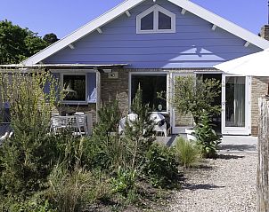 Vakantiehuis Casa Pueblo Viejo in Ouddorp met zonnig terras en tuin op Goeree-Overflakkee.