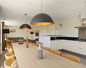 Verblijf 660145 - Bungalow Goeree-Overflakkee - Strand Resort Ouddorp Duin | 12-persoons villa - Oudduin | 1