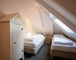 Gemtliches Zweibettzimmer im Ferienhaus De Toekomst 126 Beachgarden in Ouddorp.