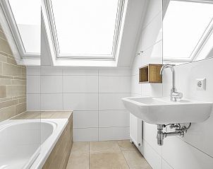 Kcheneinrichtung in der Villa im Strand Resort Ouddorp Duin, Goeree-Overflakkee.