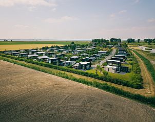 Guest house 661209 - Bungalow Goeree-Overflakkee - Vakantiepark Zeedijk 1