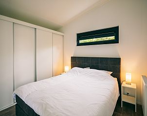 Guest house 661209 - Bungalow Goeree-Overflakkee - Vakantiepark Zeedijk 1