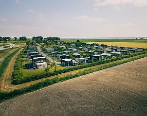 Guest house 661210 - Bungalow Goeree-Overflakkee - Vakantiepark Zeedijk 2
