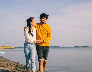 Guest house 661210 - Bungalow Goeree-Overflakkee - Vakantiepark Zeedijk 2