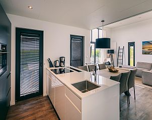 Guest house 661210 - Bungalow Goeree-Overflakkee - Vakantiepark Zeedijk 2