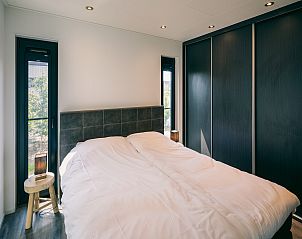 Guest house 661210 - Bungalow Goeree-Overflakkee - Vakantiepark Zeedijk 2