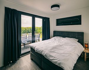 Guest house 661211 - Bungalow Goeree-Overflakkee - Vakantiepark Zeedijk 3