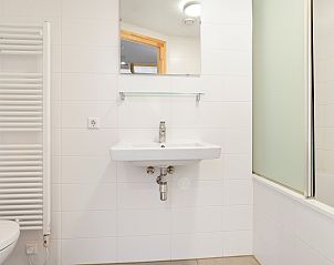 Verblijf 670843 - Bungalow Groene hart - De Reeuwijkse Plassen | 12-persoons waterwoning - Ravensberg