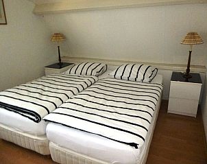 Guest house 6801108 - Holiday property Noordzeekust - Vakantiehuis mit privatem Garten und Terrasse