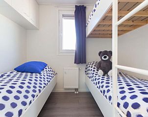 Knusse kinderkamer met stapelbed in Vakantiehuis Comfort 5 personen, Noordwijk, Zuid-Holland.