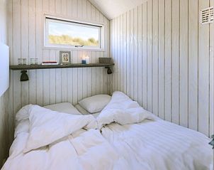 Guest house 6804122 - Holiday property Noordzeekust - Mooie Lodge voor 4 pers.