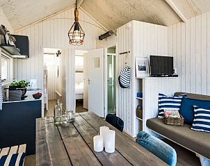 Unterkunft 680437 - Chalet Noordzeekust - 5-persoons StrandHuisje