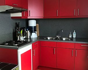 Moderne keuken in vakantiehuisje in Groesbeek, voorzien van alle gemakken in het Rijk van Nijmegen, Gelderland.