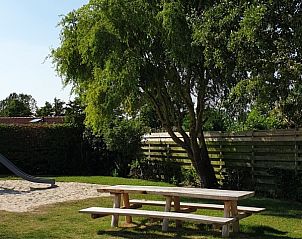 Verblijf 990136 - Vakantiewoning Schouwen-Duiveland - Chalet De Zeester nr. 718 - Strandpark de Zeeuwse Kust